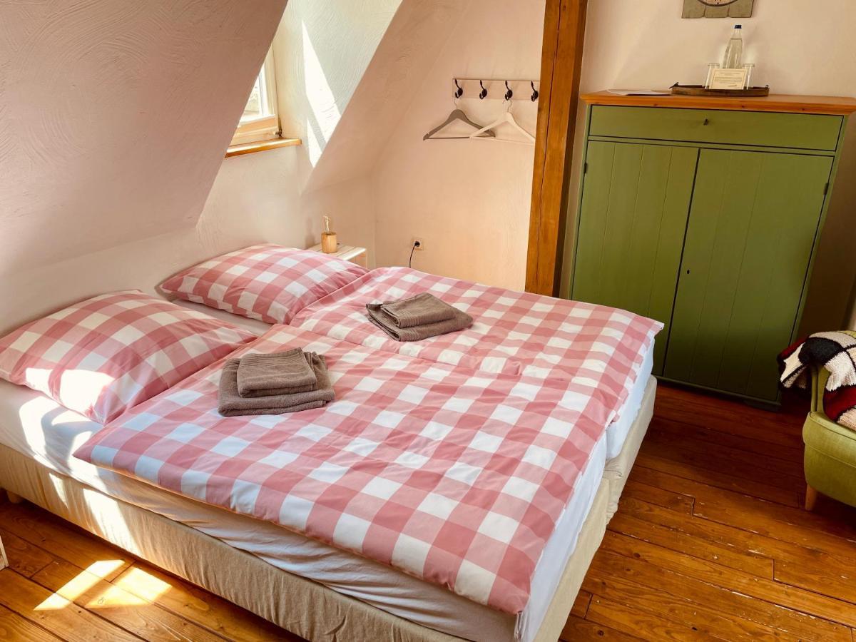 Moments Cafe & Apartmenthaus Thurnau Exterior foto