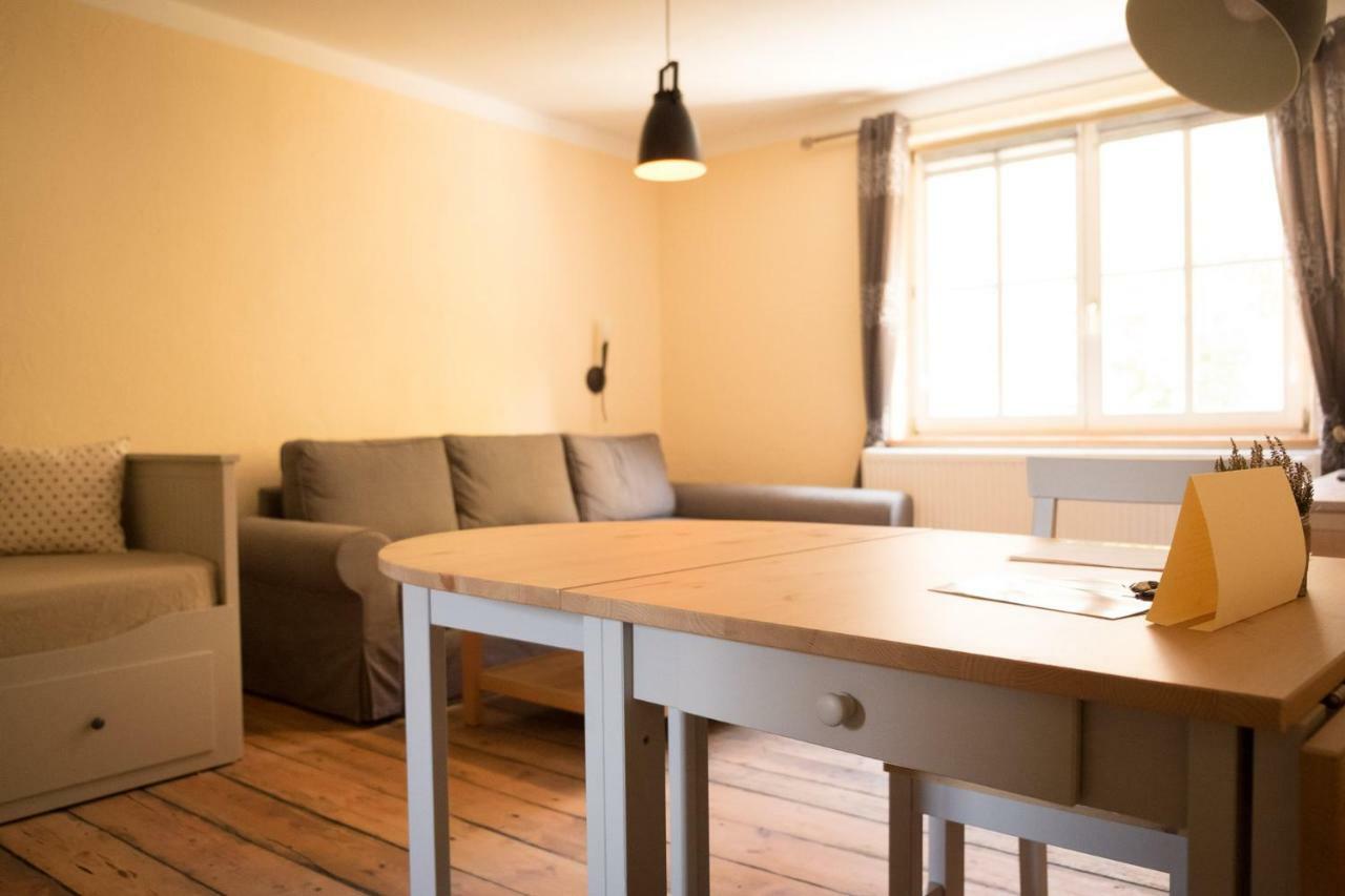 Moments Cafe & Apartmenthaus Thurnau Exterior foto